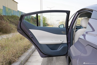 2026款天籁 鸿蒙座舱 2.0L 超舒适版