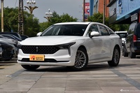 2025款奔腾B70 龙耀版 1.5T 质享型