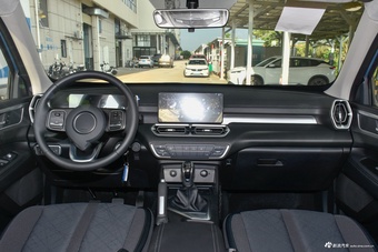 2024款金刚炮2.0T柴油 手动两驱长箱精英型图片