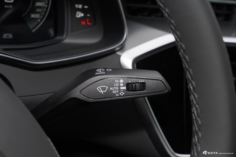 2026款奥迪A6L 45 TFSI 臻选动感型