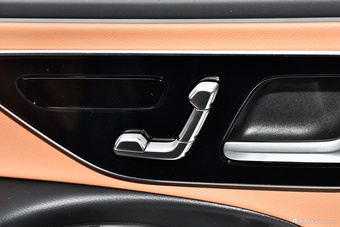 2024款奔驰E级 改款二 E 260 L