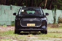 2025款瑞虎8 L 2.0T 自动长虹版