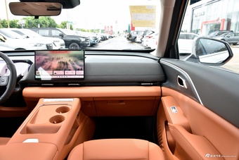 2025款枭龙MAX Hi4 165 Plus 长续航版