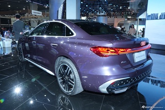 2025广州车展实拍：一汽奥迪A5L