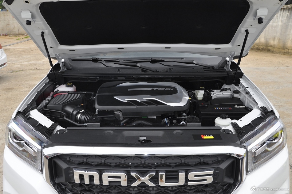 2021款上汽MAXUS T70 2.0T柴油自动两驱精英版长厢高底盘