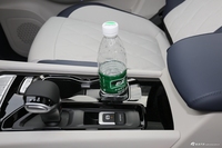 2021款大将军2.0T装甲大将军自动四驱休闲版尊享型标箱