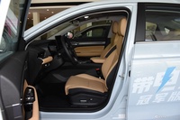 2024款帝豪L HiP 冠军版 1.5TD-DHT Pro 100KM 卓越型