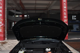 2025款蓝电E5 PLUS 165km 长续航版PLUS 7座