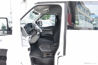 2024款先锋官V 多功能版 2.0T 自动中轴中顶 7座