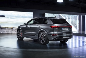 2024款奥迪SQ6 e-tron基本型官图