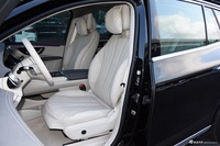 2023款奔驰EQS SUV 450 4MATIC 先锋版