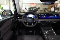 2024款探险者 2.3T EcoBoost 四驱钛金版 6座