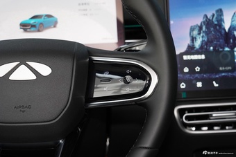 2025款风云A8L 1.5TGDI 145km 豪华型