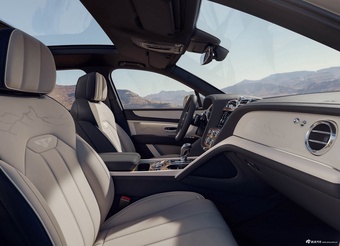 2026款添越 4.0T V8 云境版 官图