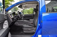 2024款长城炮2.4T商用版自动柴油两驱精英型