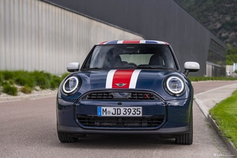 2026款MINI 2.0T COOPER S Oxford Edition 官图