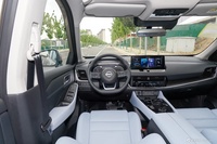 2023款奇骏 e-POWER 超混双电机四驱豪华版