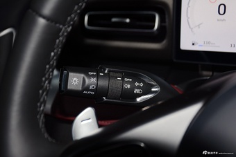 2026款长城炮 2.0T越野炮自动汽油四驱高阶版