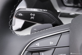 2025款奥迪A3 Sportback 35TFSI 飞驰尊享型