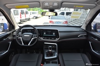 2021款大通T90 2.0T单增压手动两驱高底盘精英型长箱