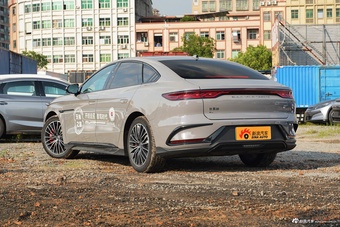 2025款汉EV智驾版 701KM激光雷达旗舰型