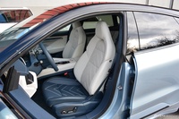 2021款极氪001 超长续航双电机 YOU版