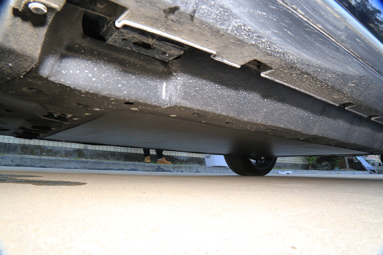 2021款比亚迪唐EV 四驱高性能创世旗舰版