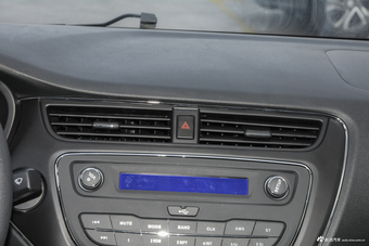 2019款欧诺S 1.5L手动经济型(空调)