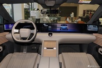 2026款奥迪E5 Sportback 钦定性能quattro型