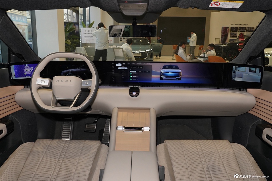 2026款奥迪E5 Sportback 钦定性能quattro型