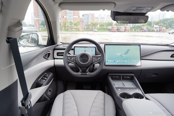 2025款海豹06DM-i 旅行版 150KM旗舰型