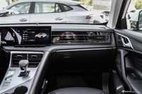 2024款荣威D5X 135豪华版