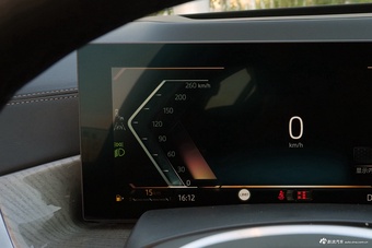 2026款宝马X5 xDrive 40Li M运动曜夜套装