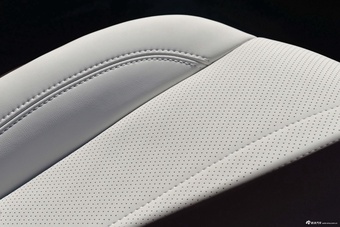 2025款颢屹全顺 迈阿密 2.T Max 官图