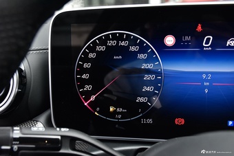 2026款奔驰C级 C 260 L 运动版