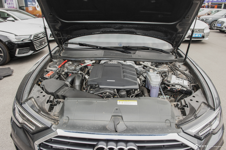 2019款奥迪A6L 2.0T自动尊享动感型