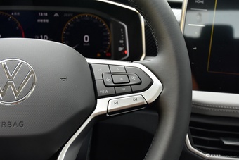 2026款探岳 3000万辆甄选款 330TSI