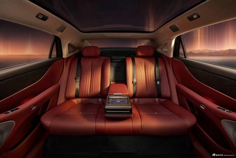 2026款岚图追光L 基本款 官图