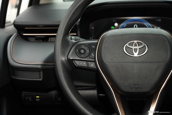 2026款卡罗拉 1.8L 双擎 先锋版