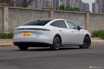 2026款海豹08 EV 905KM旗舰型