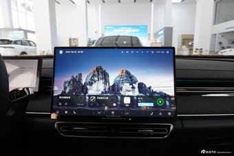 2025款风云A8L 1.5TGDI 145km 豪华型