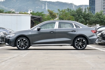 2026款奥迪A3L Limousine 35TFSI 飞驰尊享型