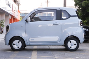 2026款奔腾小马222km 萌趣马 Plus