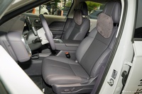 2025款零跑B10 510悦享智驾版