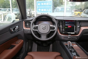  2024 Volvo XC60 B5 four-wheel drive Zhiyuan luxury version