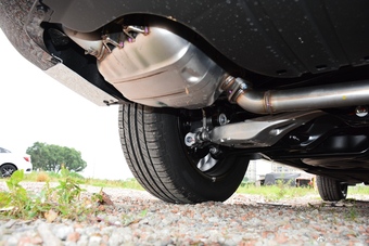 2020款UR-V 2.0T 370TURBO 两驱尊雅版