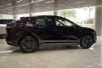 2025款昊铂HT 670 Max版