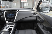 2021款楼兰2.5L XL两驱智联豪华版