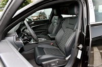 2025款奥迪A6L 改款 45 TFSI quattro 臻选动感型