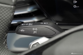 2026款一汽奥迪A5L 2.0T 运动版 Plus